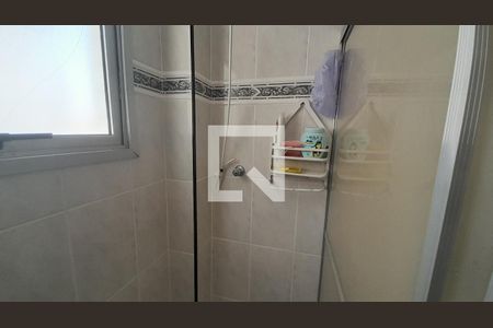 Banheiro de apartamento para alugar com 2 quartos, 80m² em Boqueirão, Praia Grande