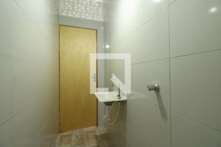 Casa para alugar com 80m², 1 quarto e 1 vaga Casa para alugar com 80m², 1 quarto e 1 vagaBanheiro