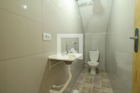 Casa para alugar com 80m², 1 quarto e 1 vaga Casa para alugar com 80m², 1 quarto e 1 vagaBanheiro