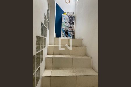 Casa à venda com 5 quartos, 300m² em Santa Rosa, Niterói