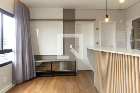 Sala/Cozinha de apartamento para alugar com 1 quarto, 39m² em Indianópolis, São Paulo