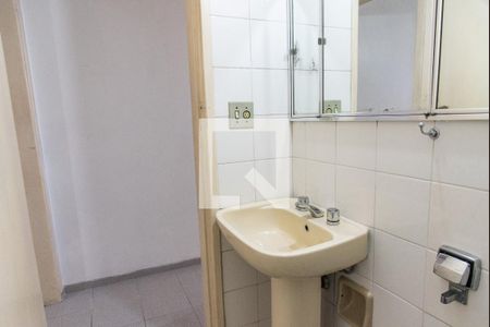 Banheiro de kitnet/studio à venda com 1 quarto, 33m² em Liberdade, São Paulo