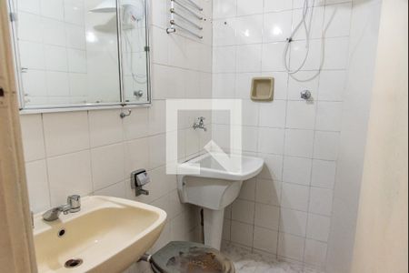 Banheiro de kitnet/studio à venda com 1 quarto, 33m² em Liberdade, São Paulo