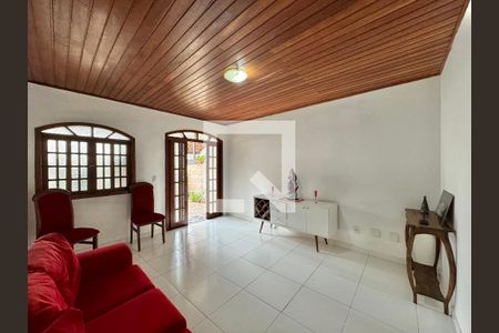 Sala de casa de condomínio à venda com 5 quartos, 208m² em Vargem Pequena, Rio de Janeiro