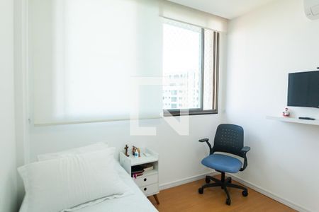 quarto 1 de apartamento à venda com 4 quartos, 157m² em Vale dos Cristais, Nova Lima