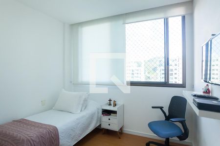 quarto 1 de apartamento à venda com 4 quartos, 157m² em Vale dos Cristais, Nova Lima