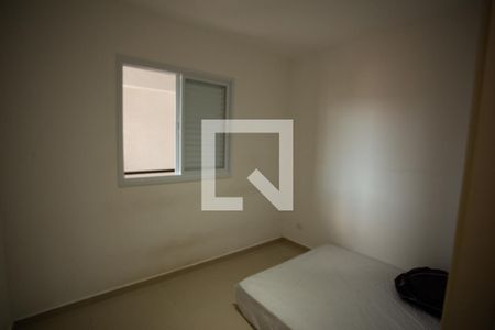 QUARTO 1 de apartamento para alugar com 2 quartos, 45m² em Vila Baruel, São Paulo