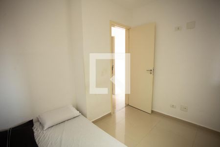 QUARTO 1 de apartamento para alugar com 2 quartos, 45m² em Vila Baruel, São Paulo