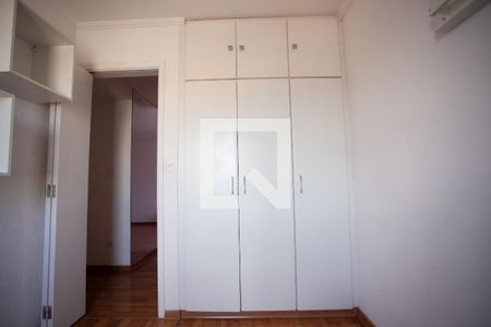 QUARTO 1 de apartamento para alugar com 2 quartos, 62m² em Vila Romero, São Paulo