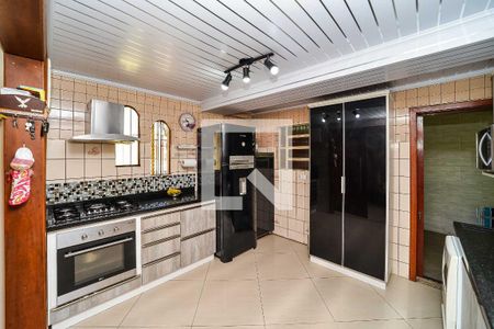 Casa à venda com 170m², 3 quartos e 3 vagas Casa à venda com 170m², 3 quartos e 3 vagasCozinha