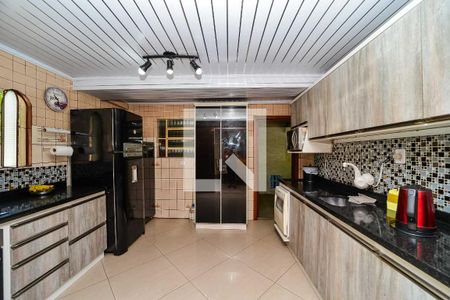 Casa à venda com 170m², 3 quartos e 3 vagas Casa à venda com 170m², 3 quartos e 3 vagasCozinha