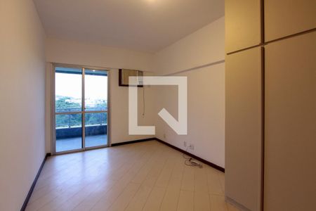 Quarto de apartamento para alugar com 1 quarto, 72m² em Barra da Tijuca, Rio de Janeiro