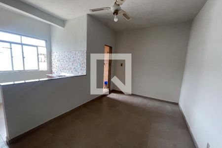 Sala de casa para alugar com 1 quarto, 60m² em Jardim Olavo Bilac, Duque de Caxias