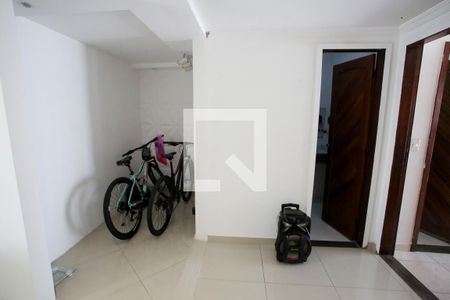 Banheiro da Sala de casa de condomínio para alugar com 3 quartos, 127m² em Pechincha, Rio de Janeiro