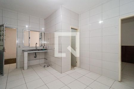 Cozinha de casa para alugar com 1 quarto, 47m² em Jardim Sao Salvador, Taboão da Serra