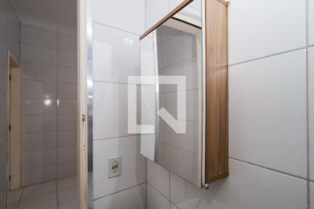 Banheiro de casa para alugar com 1 quarto, 47m² em Jardim Sao Salvador, Taboão da Serra