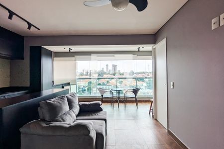 Sala de kitnet/studio para alugar com 1 quarto, 43m² em Campo Belo, São Paulo