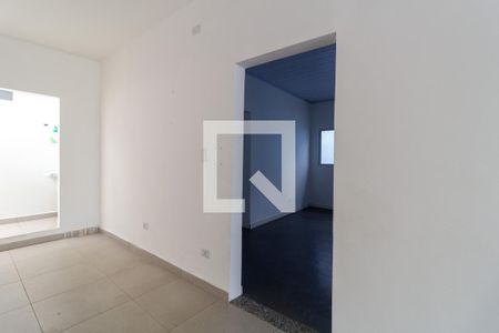 Sala de casa para alugar com 3 quartos, 250m² em Bela Aliança, São Paulo