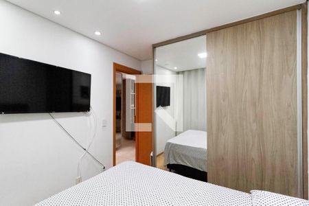 Quarto 1 de apartamento à venda com 2 quartos, 50m² em Cabral, Contagem