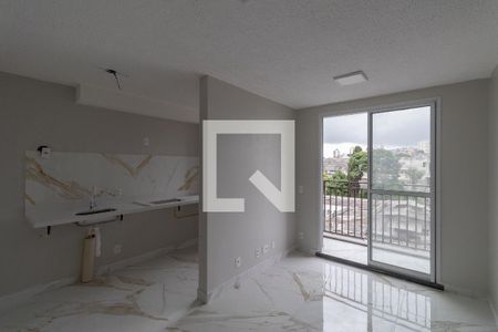 Sala e Cozinha de apartamento para alugar com 2 quartos, 42m² em Jardim America da Penha, São Paulo