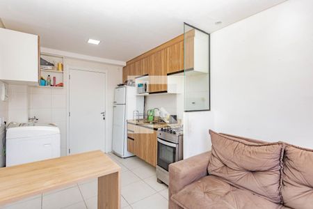 Sala de apartamento para alugar com 2 quartos, 32m² em Parque Fongaro, São Paulo