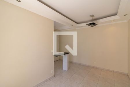 Sala de apartamento à venda com 3 quartos, 56m² em Jardim Cocaia, Guarulhos