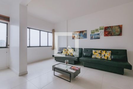 Sala de apartamento para alugar com 2 quartos, 100m² em Barra, Salvador