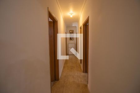 Corredor de casa de condomínio para alugar com 4 quartos, 250m² em Jardim Barbacena, Cotia