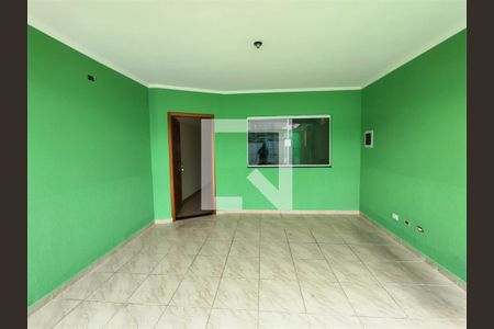 Casa à venda com 3 quartos, 180m² em Vila Camilópolis, Santo André