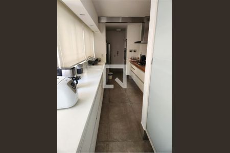 Apartamento à venda com 3 quartos, 122m² em Cerqueira César, São Paulo