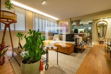 Sala/Cozinha de apartamento à venda com 1 quarto, 70m² em Cerqueira César, São Paulo