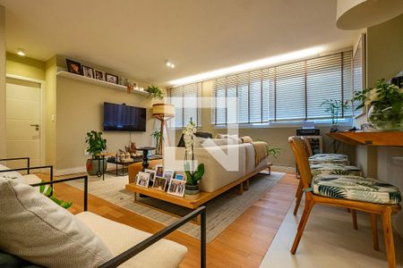 Sala/Cozinha de apartamento à venda com 1 quarto, 70m² em Cerqueira César, São Paulo