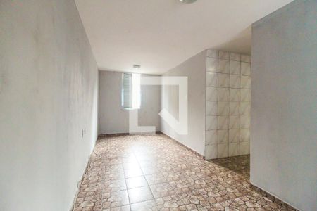 Sala de apartamento para alugar com 2 quartos, 60m² em Conjunto Residencial José Bonifácio, São Paulo