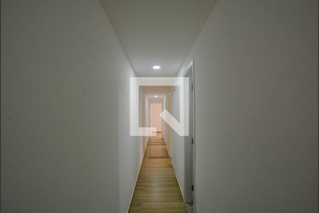 Corredor de apartamento para alugar com 3 quartos, 70m² em Jardim, Santo André