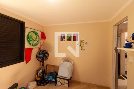 Quarto 2 de apartamento para alugar com 2 quartos, 46m² em Jd S Roberto, São Paulo