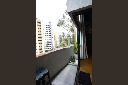 varanda / serviço de kitnet/studio à venda com 1 quarto, 60m² em Vila Andrade, São Paulo