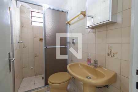 Banheiro de kitnet/studio para alugar com 1 quarto, 50m² em Morro do Espelho, São Leopoldo