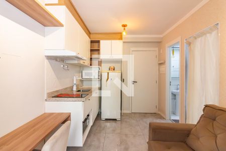 Sala e Cozinha de apartamento para alugar com 1 quarto, 26m² em Bonfim, Osasco