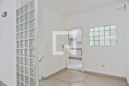 Sala de casa de condomínio à venda com 3 quartos, 90m² em Vila Ester (zona Norte), São Paulo