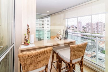 Varanda de apartamento à venda com 3 quartos, 185m² em Vila Romana, São Paulo