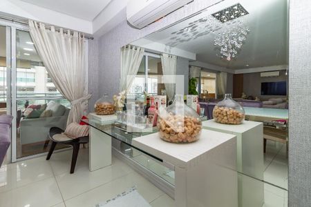 Sala de apartamento à venda com 3 quartos, 185m² em Vila Romana, São Paulo