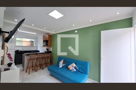 Sala de casa para alugar com 2 quartos, 53m² em Vila Tupi, Praia Grande