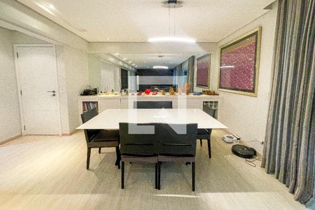 Sala de apartamento à venda com 3 quartos, 150m² em Pinheiros, São Paulo