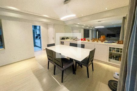 Sala de apartamento à venda com 3 quartos, 150m² em Pinheiros, São Paulo