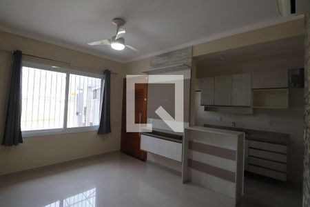 Sala de casa à venda com 2 quartos, 100m² em Igara, Canoas