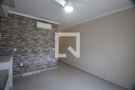 Sala de casa à venda com 2 quartos, 100m² em Igara, Canoas