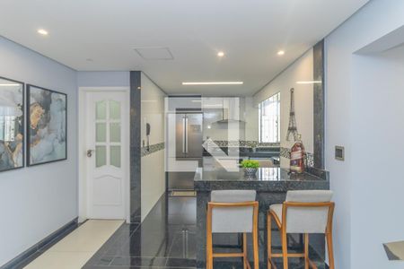 Apartamento à venda com 3 quartos, 210m² em Palmares, Belo Horizonte