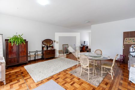 Sala 2 de casa para alugar com 8 quartos, 270m² em Campo Belo, São Paulo