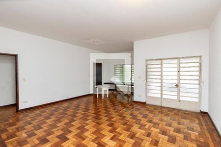 Sala 1 de casa para alugar com 8 quartos, 270m² em Campo Belo, São Paulo