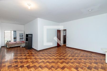 Sala 1 de casa para alugar com 8 quartos, 270m² em Campo Belo, São Paulo